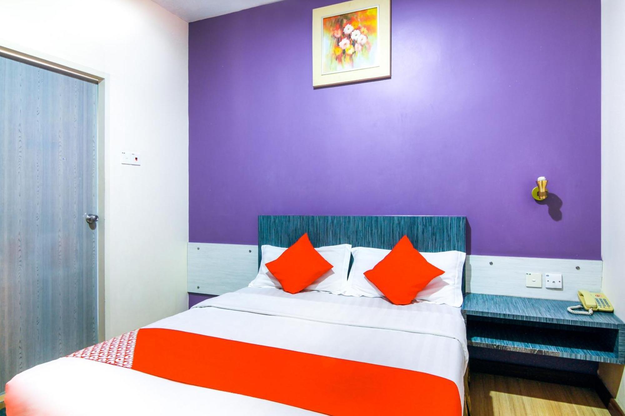 Super Oyo 43930 Hotel Esplanade SDK Buitenkant foto