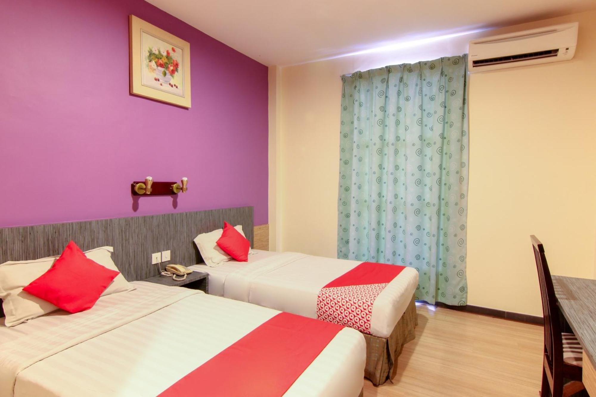 Super Oyo 43930 Hotel Esplanade SDK Buitenkant foto